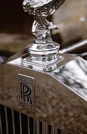 rolls royce silver dawn vertical